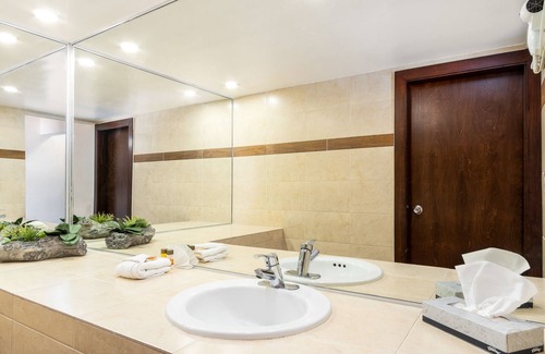 Puerto Nuevo Hotel | Puerto Nuevo Baja Hotel & Villas
