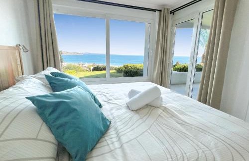 Tongoy Apartment | Puerto Velero Primera Línea Primer Piso con Jardín, Piscina y Playa! 2pax