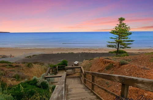 Sellicks Beach Apartment | Puesta de Sol Apartment by Wine Coast Holiday Rentals