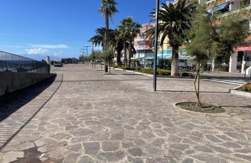 Playa San Juan Apartment | Puesta de Sol Rentals 3BJ