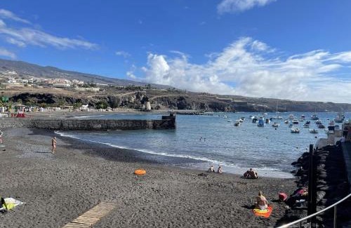 Playa San Juan Apartment | Puesta de Sol Rentals 3BJ
