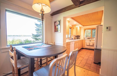 Brooklin House | Puffin Rock - Private Oceanfront Beach in Brooklin, Maine