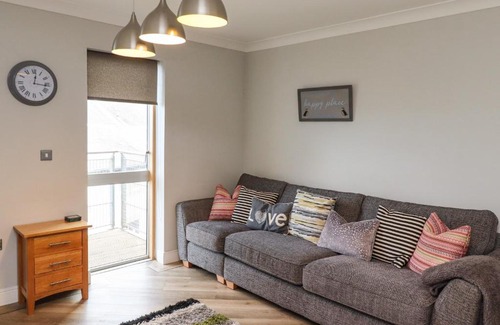 Seahouses Apartment | Puffin View