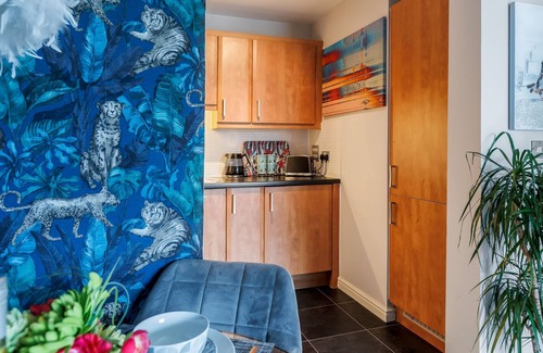 Hamworthy Cottage | Puffling