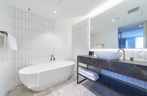 Adelaide Central Business District Hotel | Pullman Adelaide