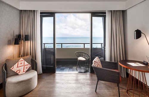 Legian City-Centre Hotel | Pullman Bali Legian Beach