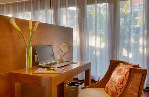 Ngu Hanh Son Resort | Pullman Danang Beach Resort