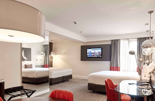 Melbourne Hotel | Pullman Melbourne Albert Park