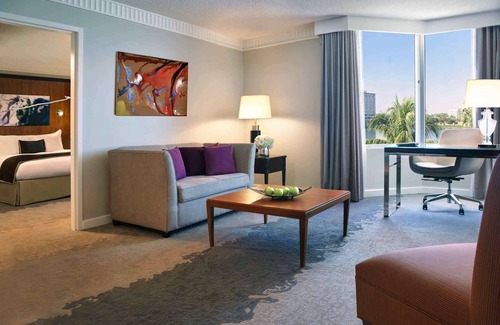 Ludlam Hotel | Pullman Miami Airport