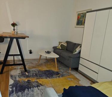 Old Town Apartment | Pulse