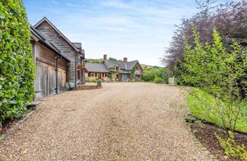 Montgomery House | Pultheley Cottage