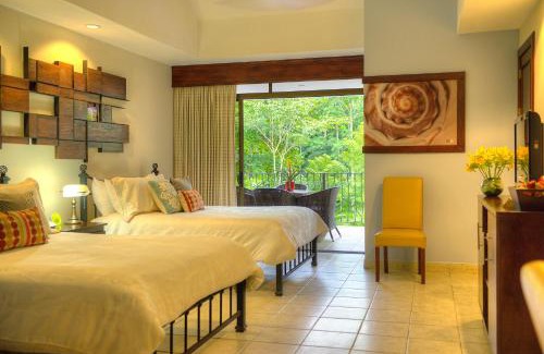 Jaco Hotel | Pumilio Mountain & Ocean Hotel