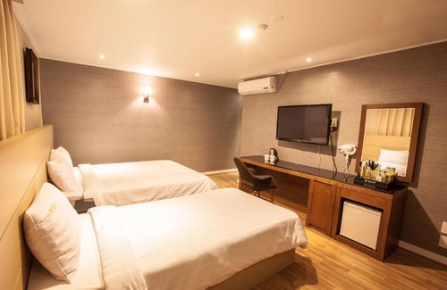 Jeonju Hotel | Pungnam Tourist Hotel