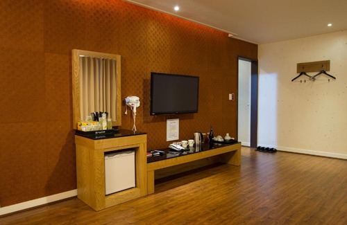 Jeonju Hotel | Pungnam Tourist Hotel
