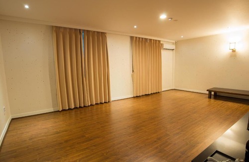 Jeonju Hotel | Pungnam Tourist Hotel