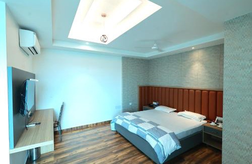 Sangrur Hotel | Punia Tower Hotel