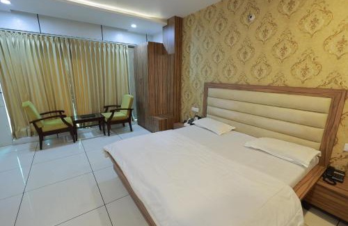 Sangrur Hotel | Punia Tower Hotel