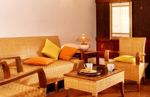Aryad South Hotel | Punnamada Resorts