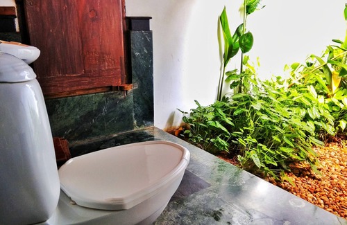 Aryad South Hotel | Punnamada Resorts