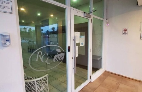 Isla Verde Apartment | Punta Arenas 1BDR OceanfrontPool Parking
