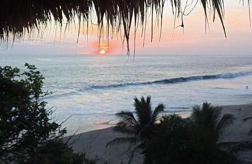 Mazunte Hotel | Punta Sur, Frente al mar y el Atardecer