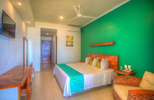 Brisas de Zicatela Hotel | Punta Zicatela Hotel - Adults Only