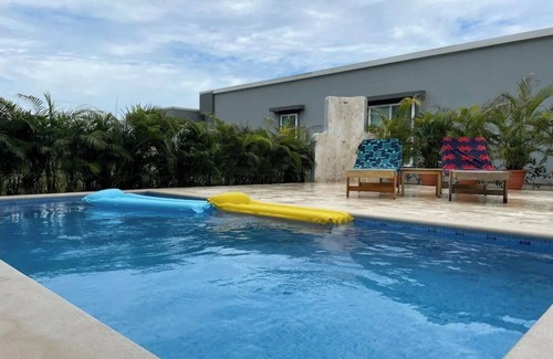 Tambor House | Pura Vida Casa! Saltwater Pool + 2min Walk to Beach