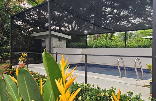 Parrita Villa | Pura Vida - Villa Elenita