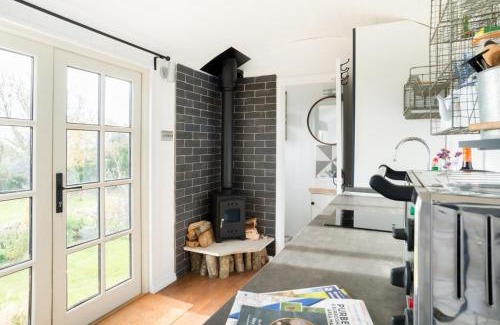 Worth Matravers Apartment | Purbeck Shepherd Huts