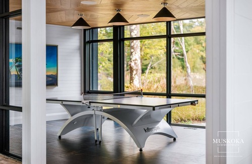 Muskoka Lakes Cottage | Purdy Point Retreat