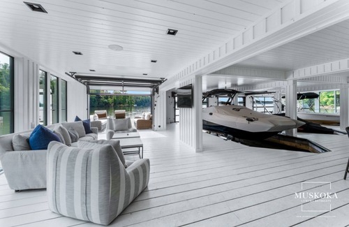 Muskoka Lakes Cottage | Purdy Point Retreat