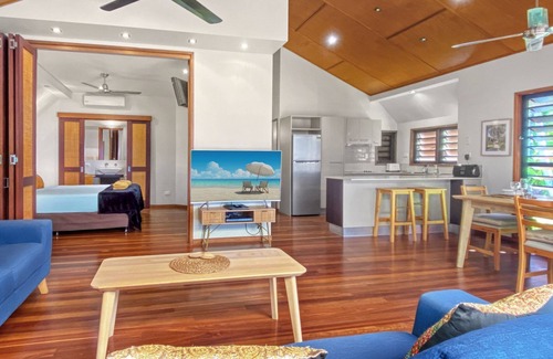 Nelly Bay Villa | Pure Magnetic Villa 4
