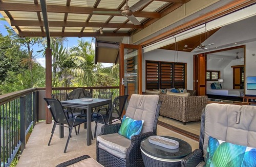 Nelly Bay Villa | Pure Magnetic Villa 10