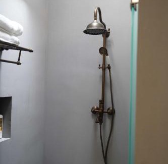 Colonia Cuauhtemoc Hotel | Pure