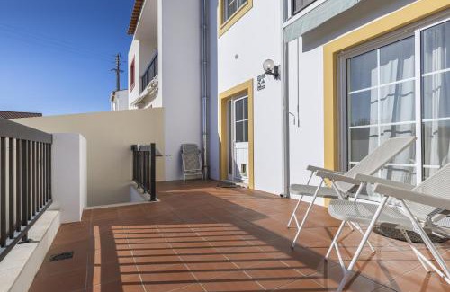 Famalicao Apartment | Pure relax near Nazaré by Innkeeper