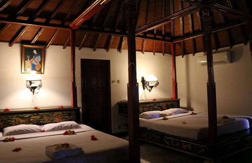 Senggigi Hotel | Puri Bunga Senggigi