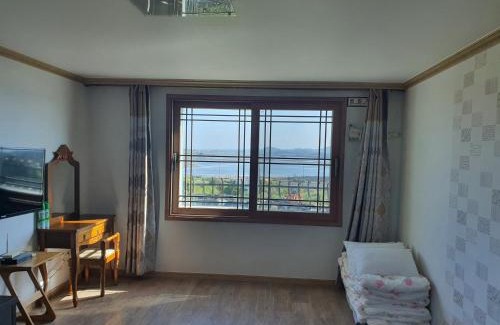 Seongsan House | Purmir Pension