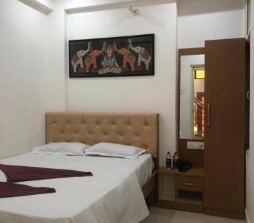 Varanasi Hotel | Purple Lotus Hotel