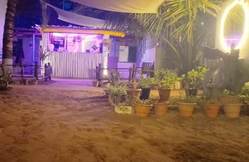 Hireguthi Hotel | Purple's and Tune Of Ocean