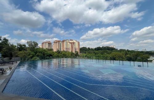 Putrajaya Apartment | Putrajaya Antara Residence Air-Con Suite Facing Beauty Lake View