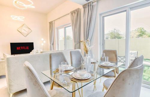 Dubai Villa | PVH - Tranquil 2BR plus maids with Private Garden - Villanova Amaranta