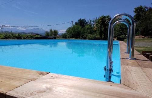 Saint-Gaudens Apartment | Pyrenees Vue Gite - Vues Fantastique, Parking Gratuit Sur Place & Piscine
