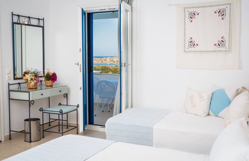 Paros Hotel | Pyrgaki Hotel