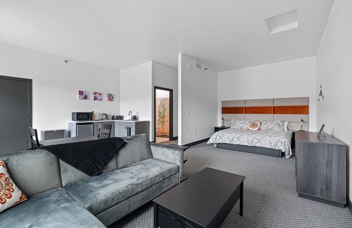 Spearfish Apartment | Pyrite @ The Cobblestone