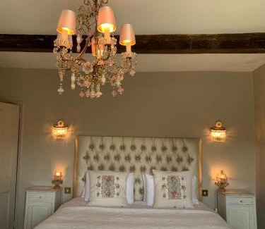 Burford Bed & Breakfast | Pytts House Boutique Bed & Breakfast