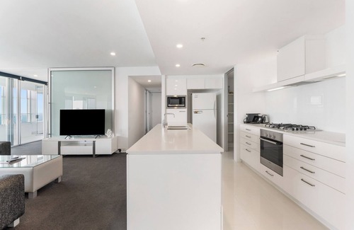 Surfers Paradise Apartment | Q1 Resort & Spa