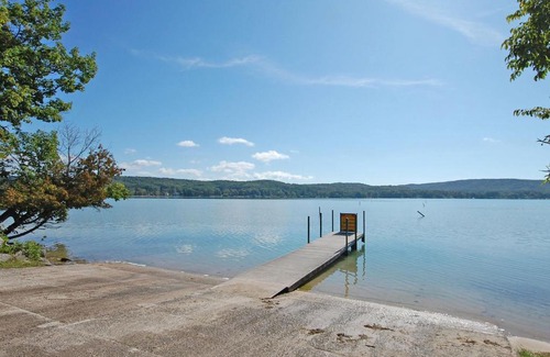 Empire House | Q3 at Little Glen Lake