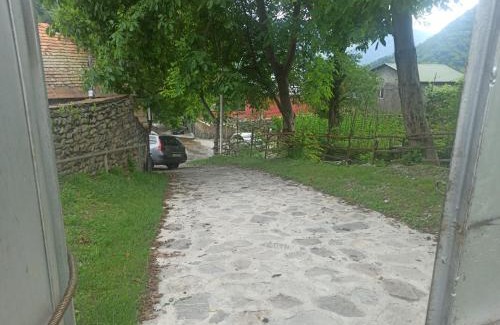 Qakh Ski Chalet | Qax rayonu Ağçay kəndi