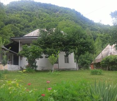 Qakh Ski Chalet | Qax rayonu Ağçay kəndi