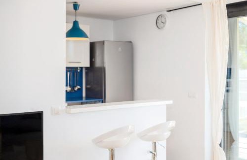 Son Carrio Apartment | Qeli